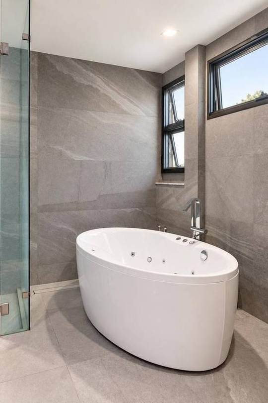 The Gentry Sukhumvit 101 · Pet-friendly House: Second living room