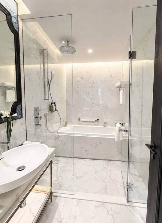 La Clef Bangkok · 1-Bedroom: Bathroom