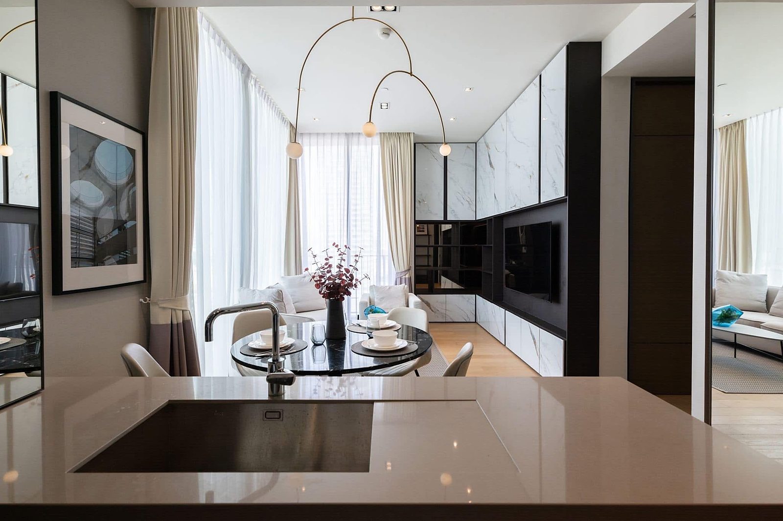 28 Chidlom: Kitchen
