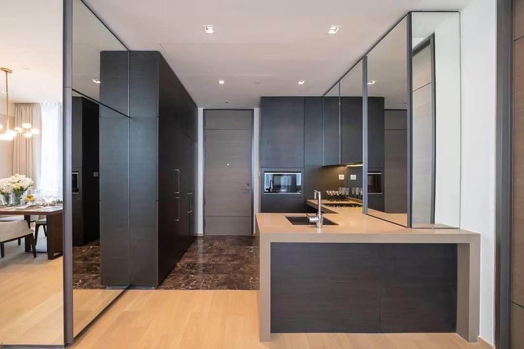 28 Chidlom: Kitchen