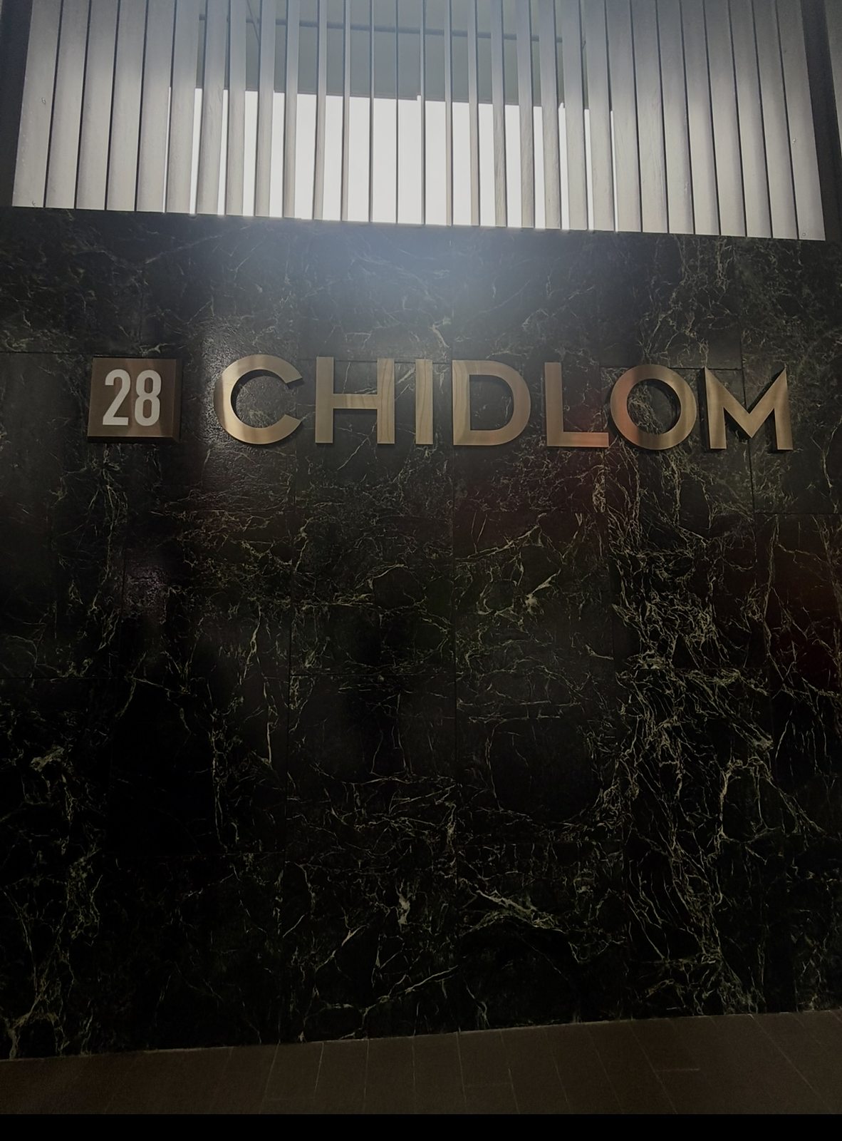 28 Chidlom: Building lobby