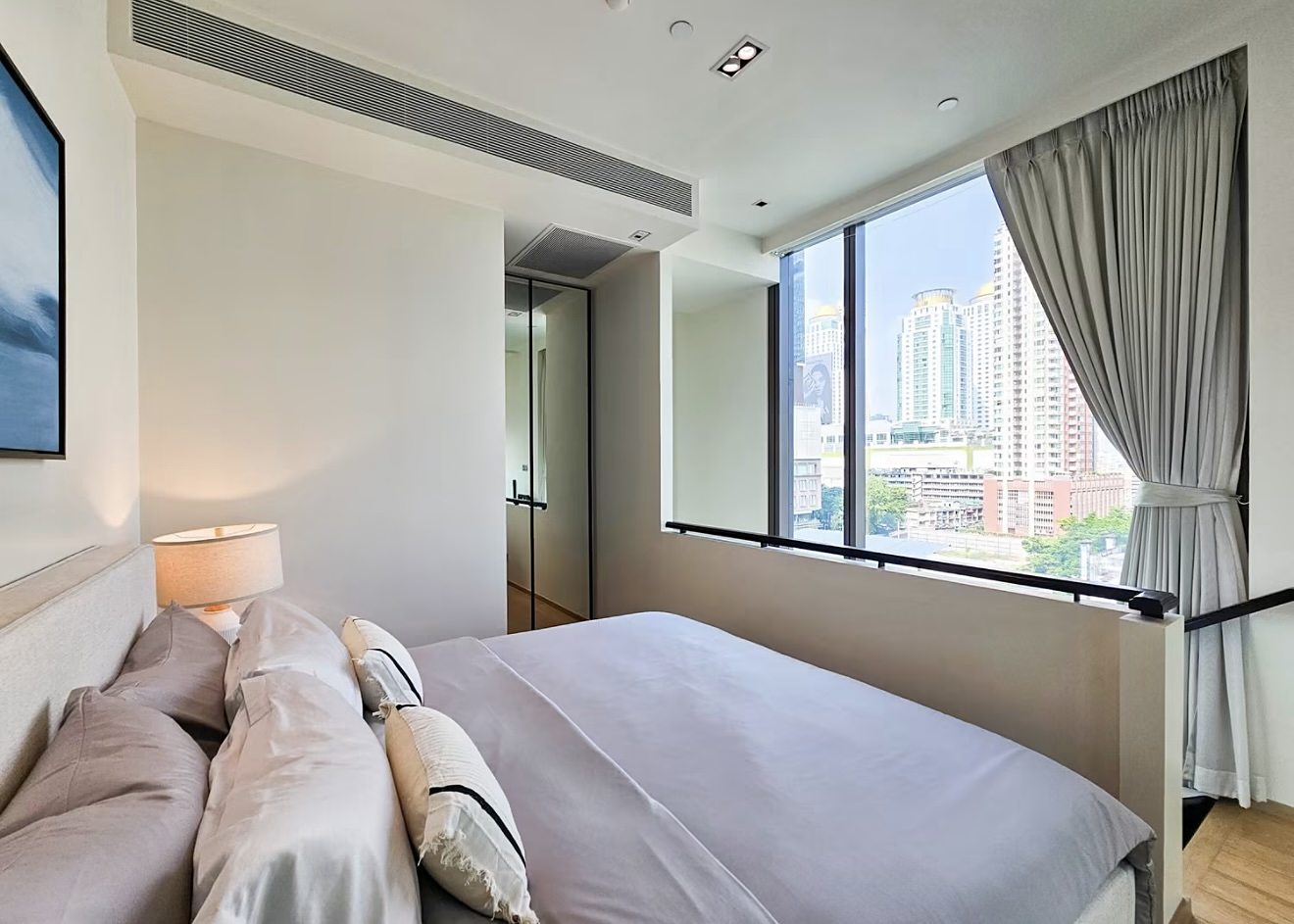 28 Chidlom: Bedroom