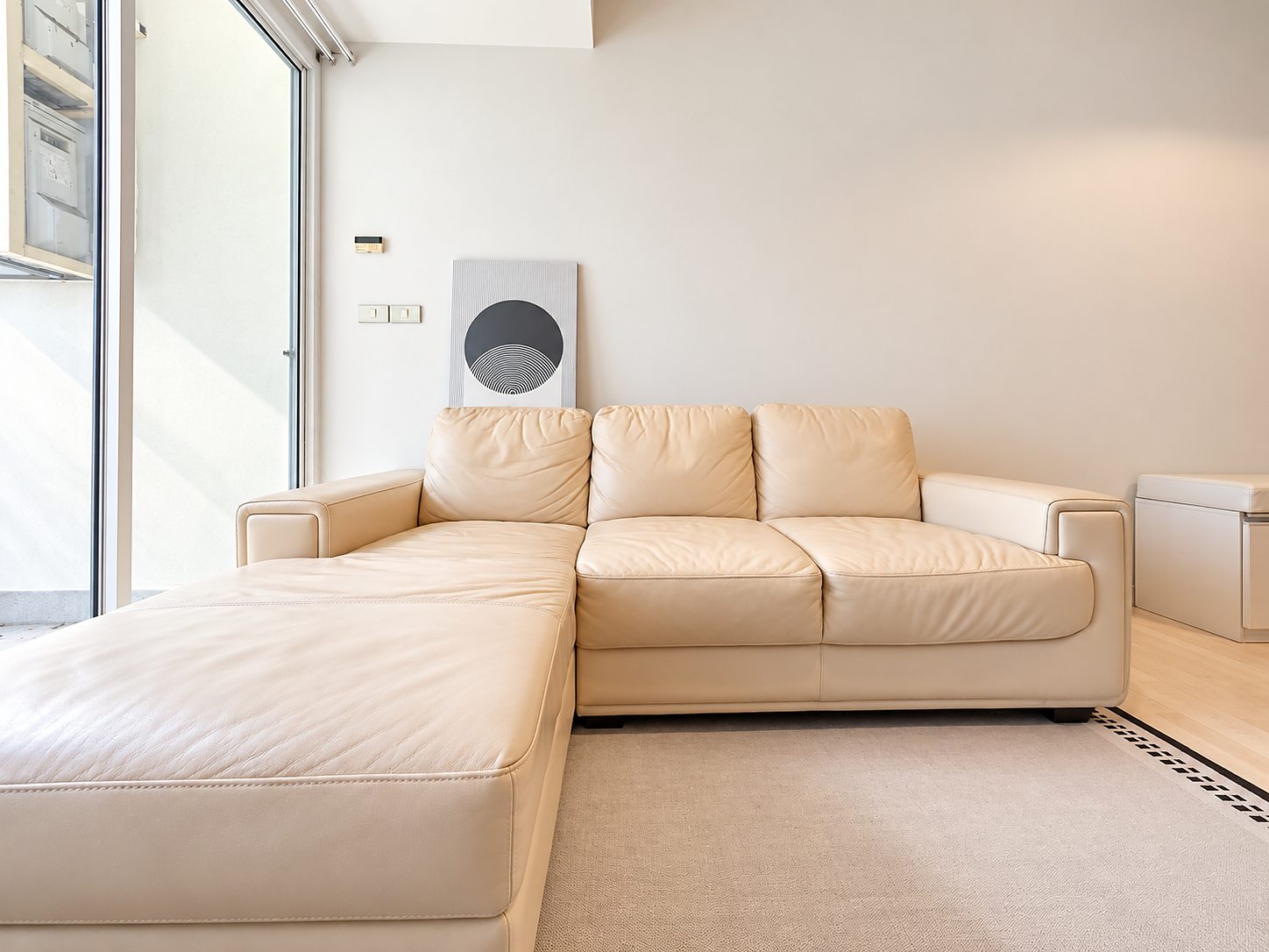 59 Heritage: Living room sofa
