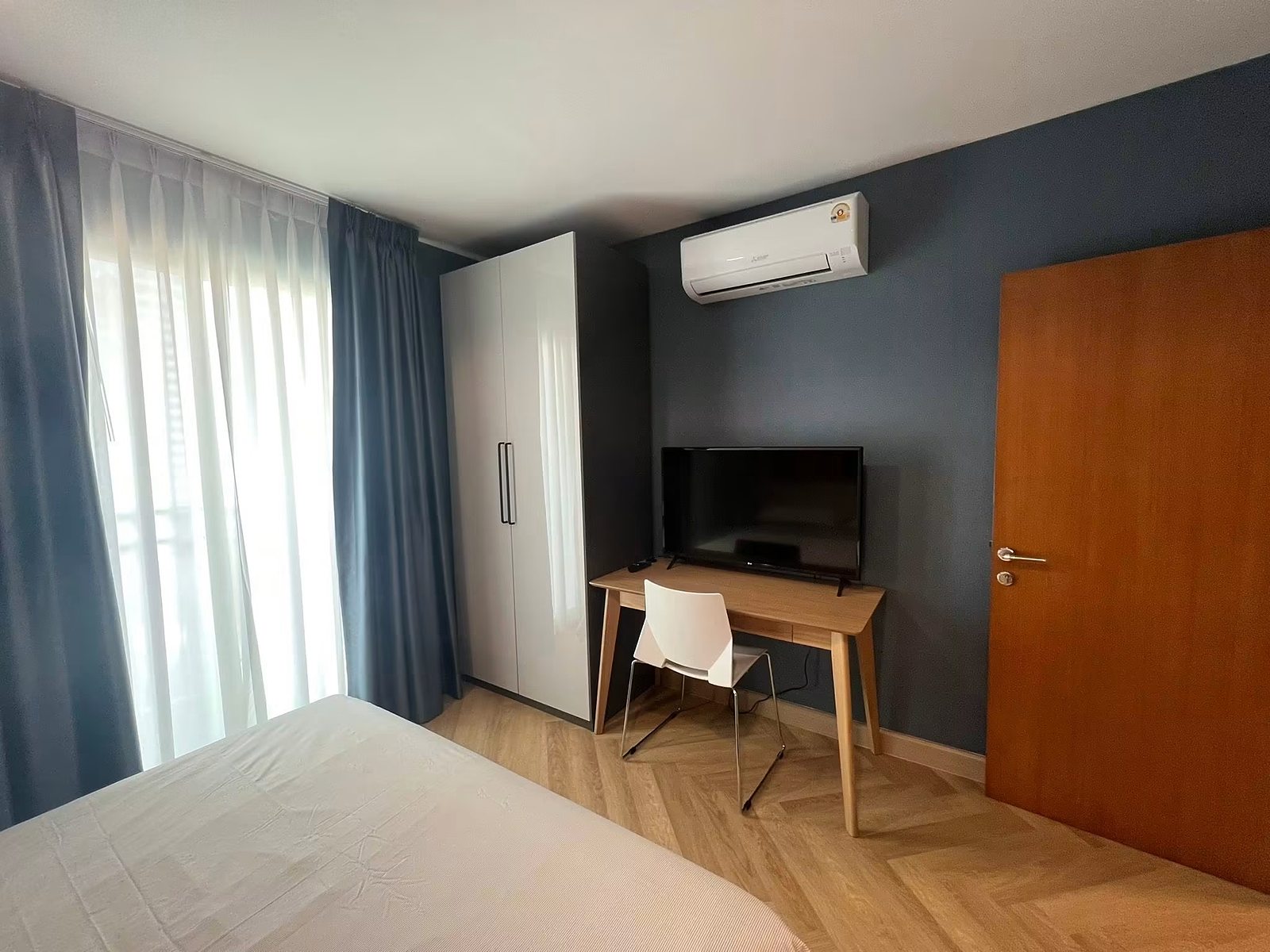59 Heritage: Second bedroom
