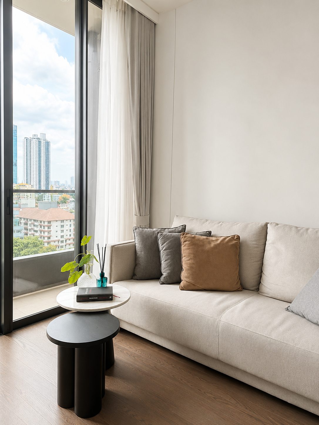 AESTIQ Thonglor