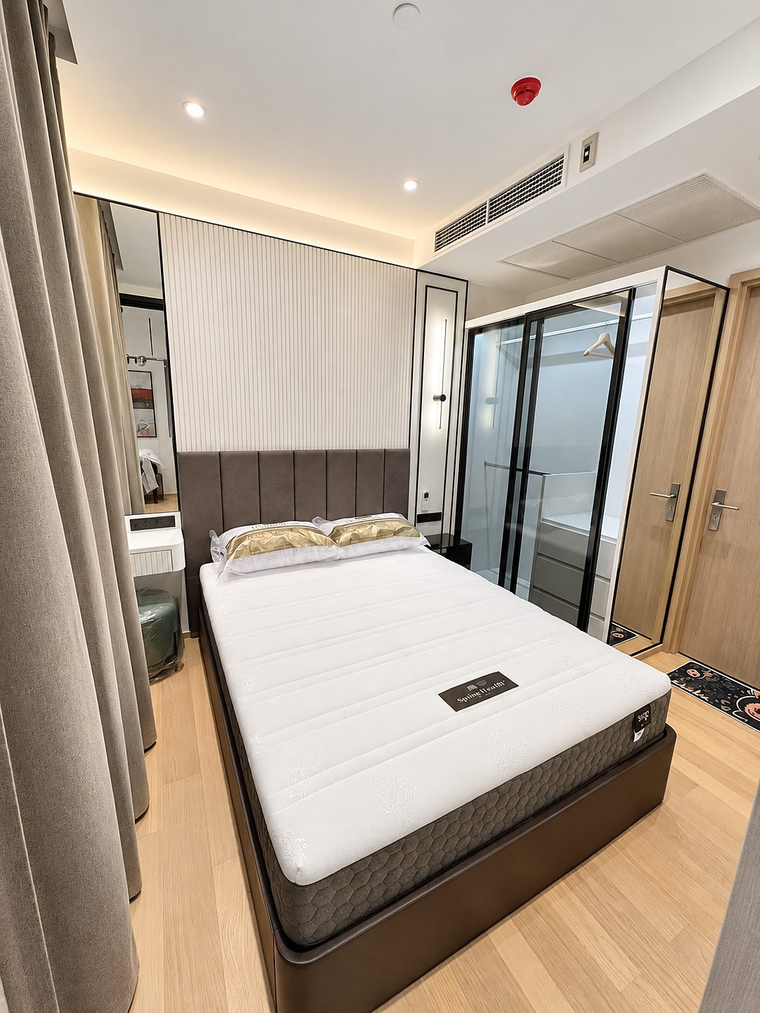 Ashton Asoke - Rama 9: Bedroom
