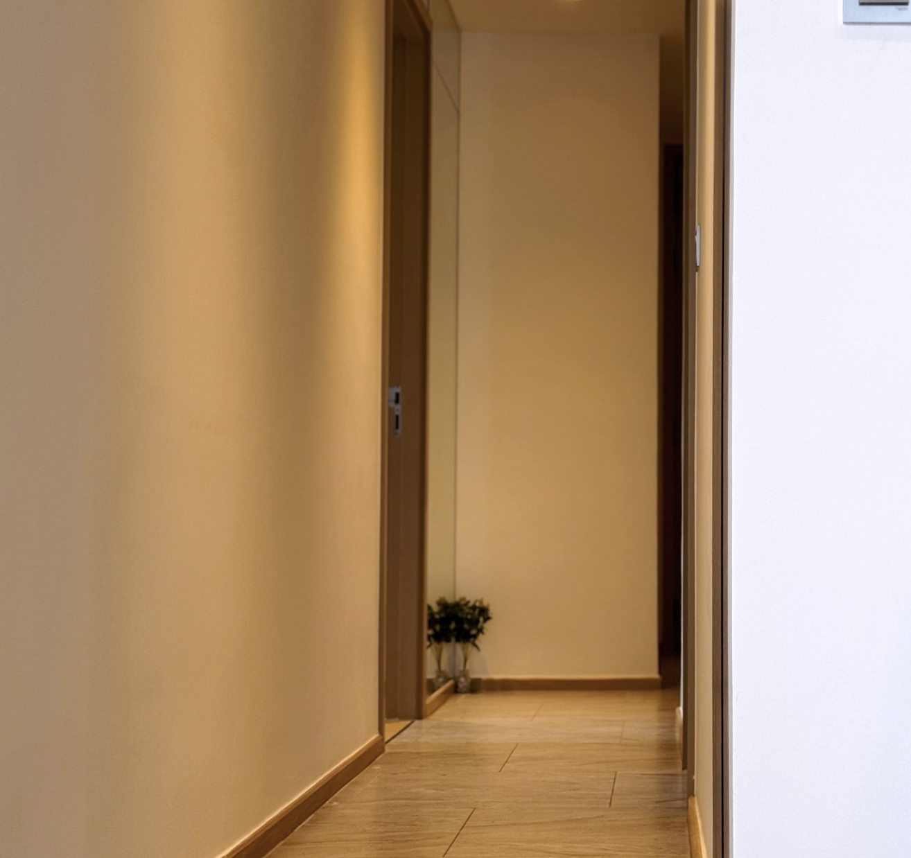 Ashton Asoke - Rama 9: Hallway