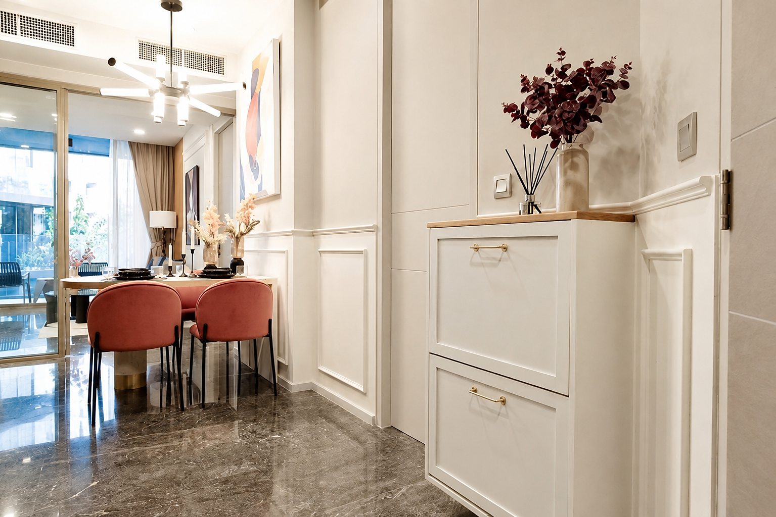 Ashton Residence 41: Dining area