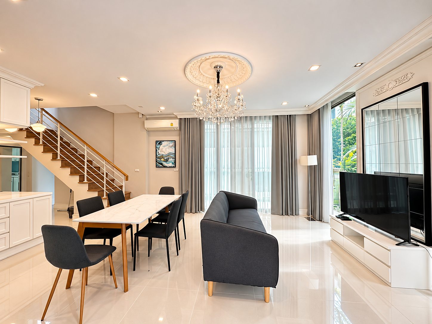 Baan Klang Muang Classe Ekkamai-Ramintra