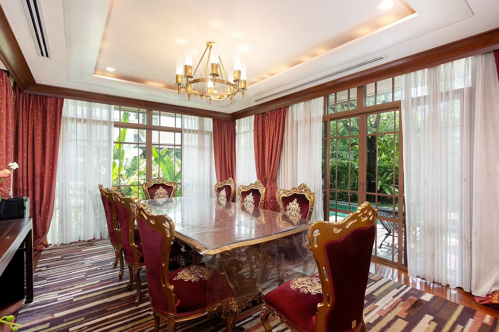 Baan Sansiri Sukhumvit 67: Dining room