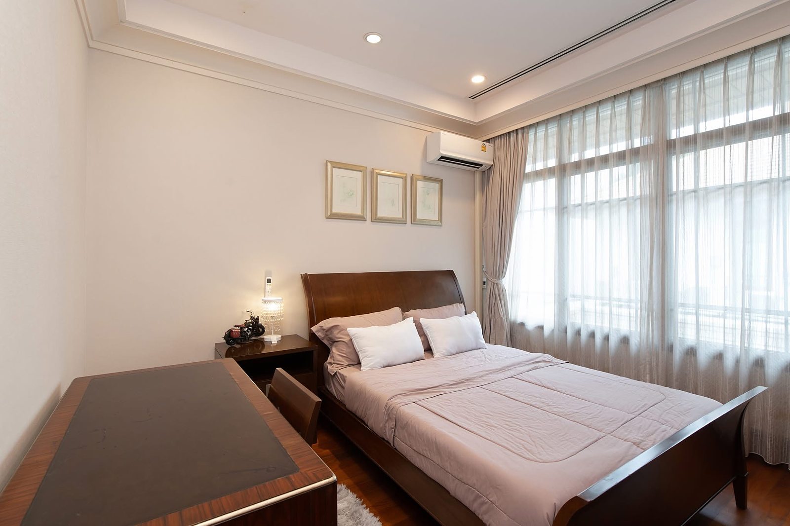 Baan Sansiri Sukhumvit 67: Bedroom