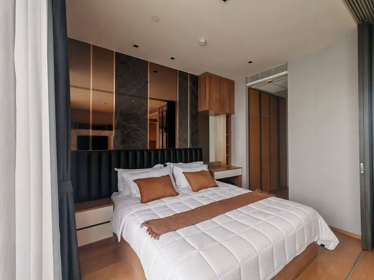 BEATNIQ Sukhumvit 32: Bedroom