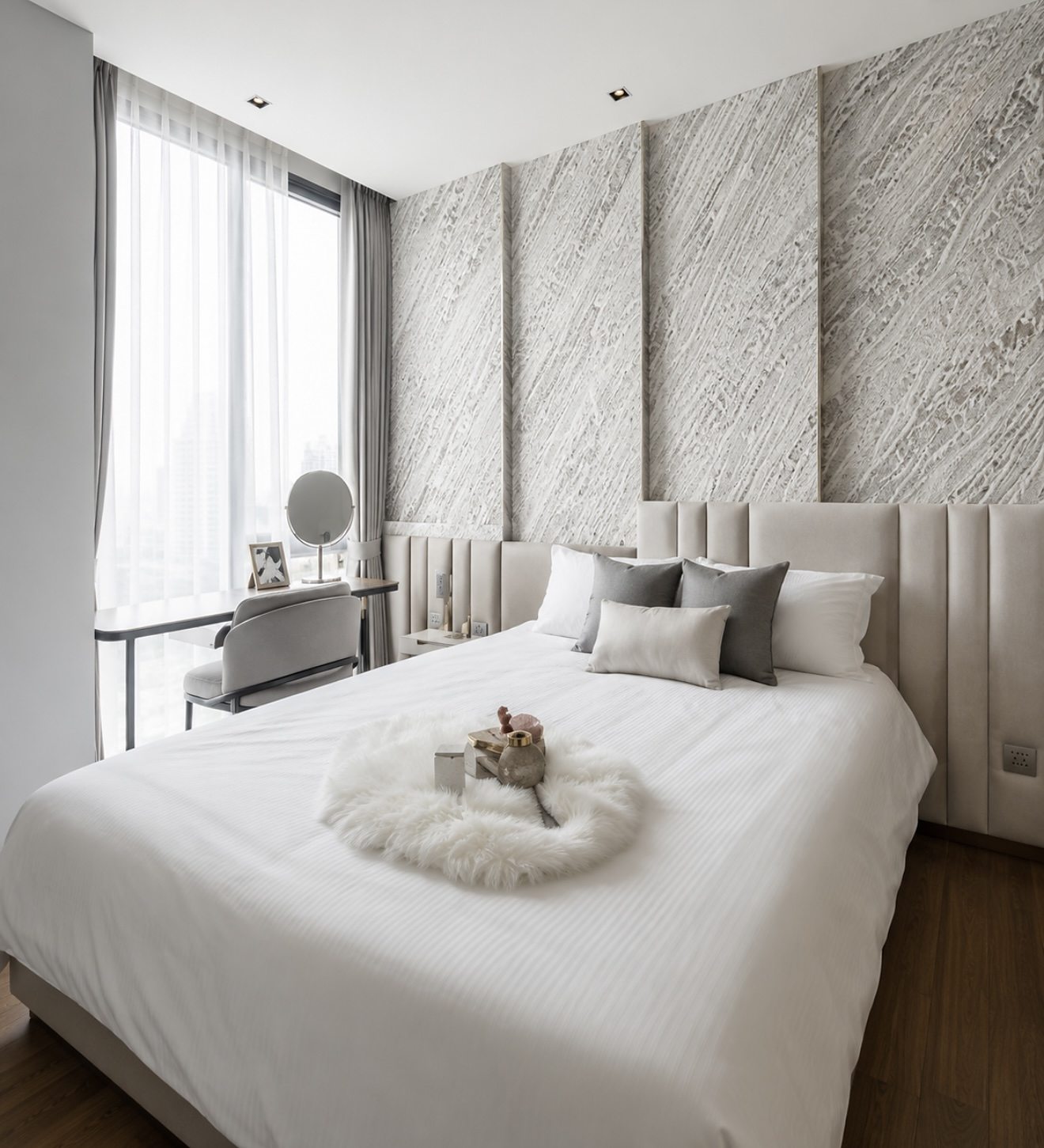 BEATNIQ Sukhumvit 32: Master bedroom