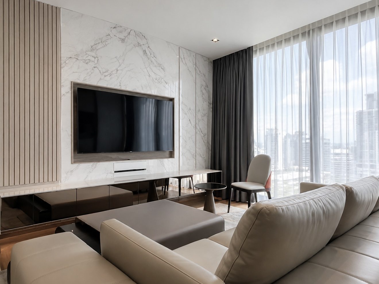 BEATNIQ Sukhumvit 32: Living room