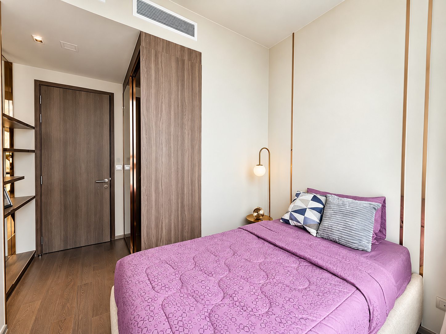 Celes Asoke: Second bedroom