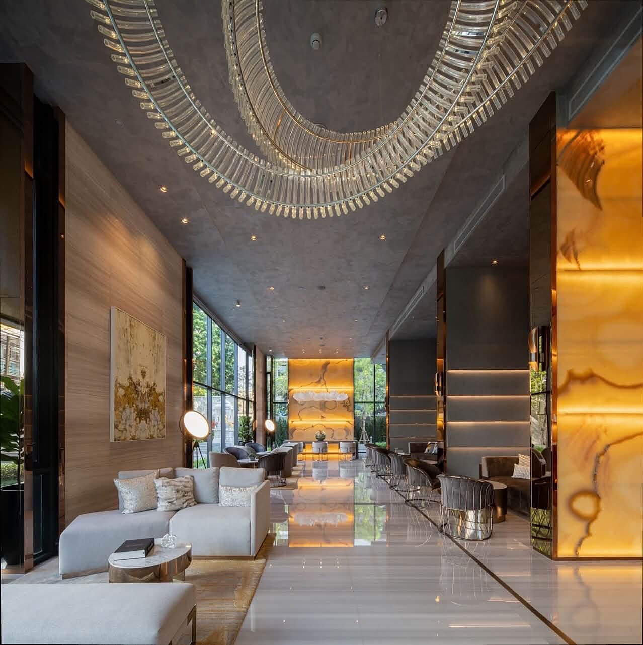 Celes Asoke: Building lobby