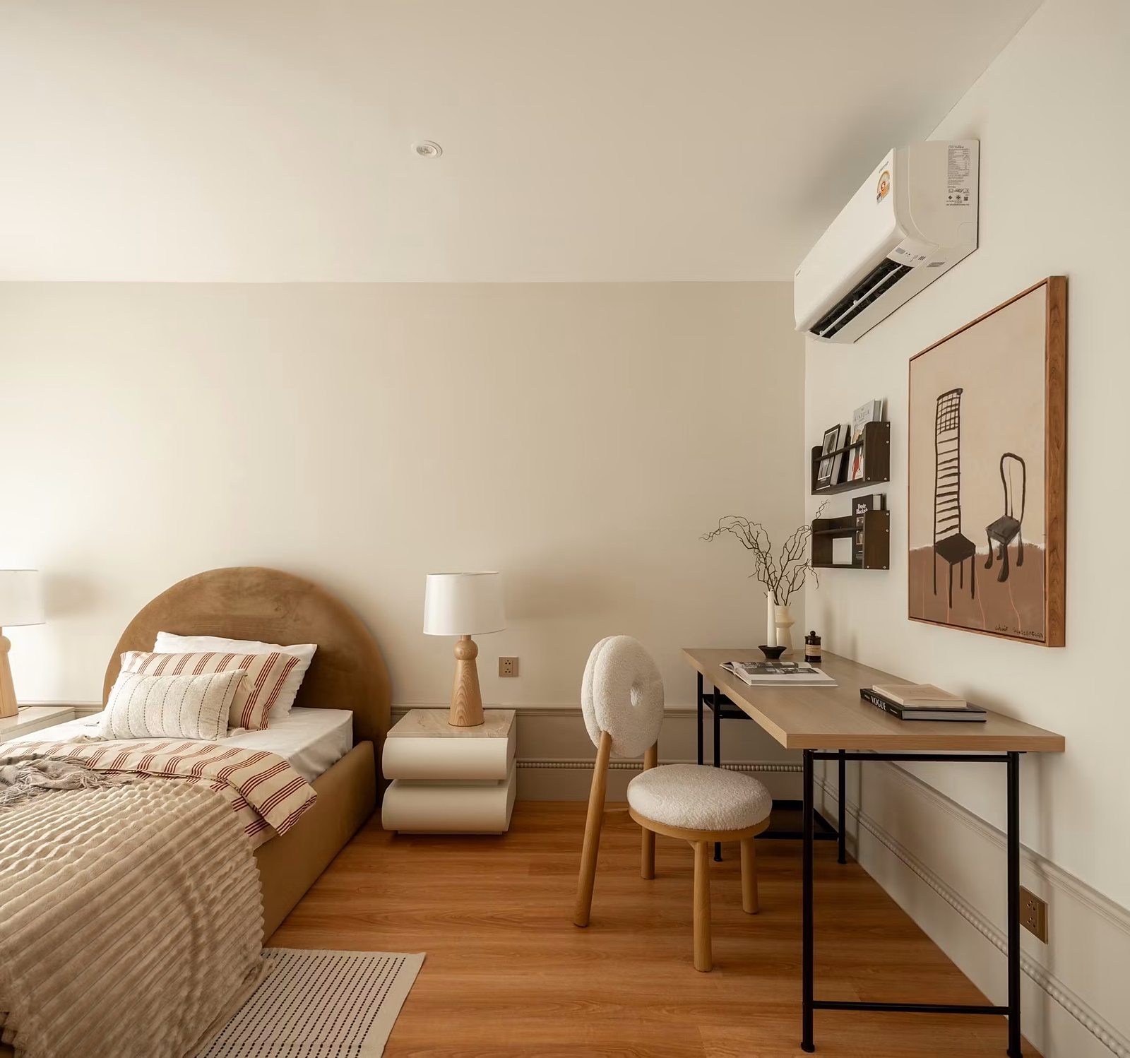 Detached 5-Storey Home Office — near BTS Punnawithi (exact project/address unknown): Bedroom with desk
