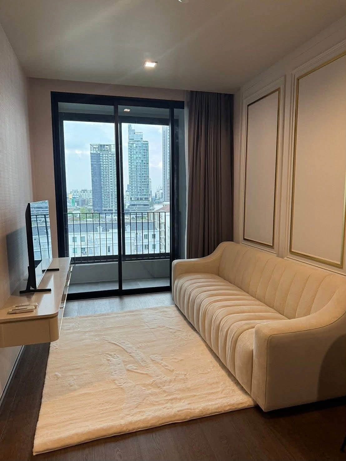 Ideo Q Sukhumvit 36: Living room