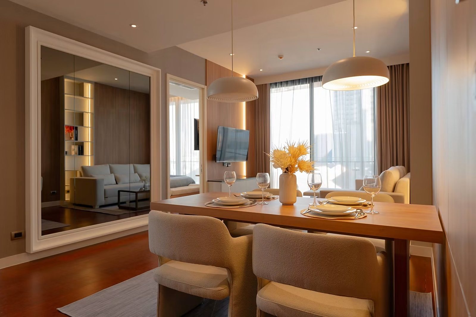 KHUN by YOO Thonglor: Dining area
