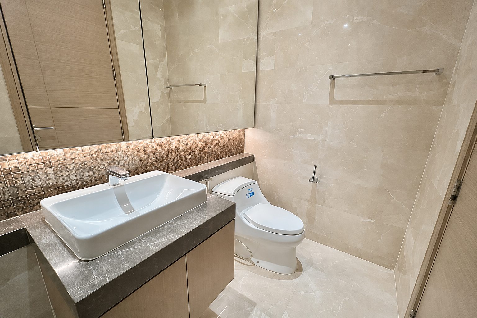 Magnolias Ratchadamri Boulevard: Bathroom