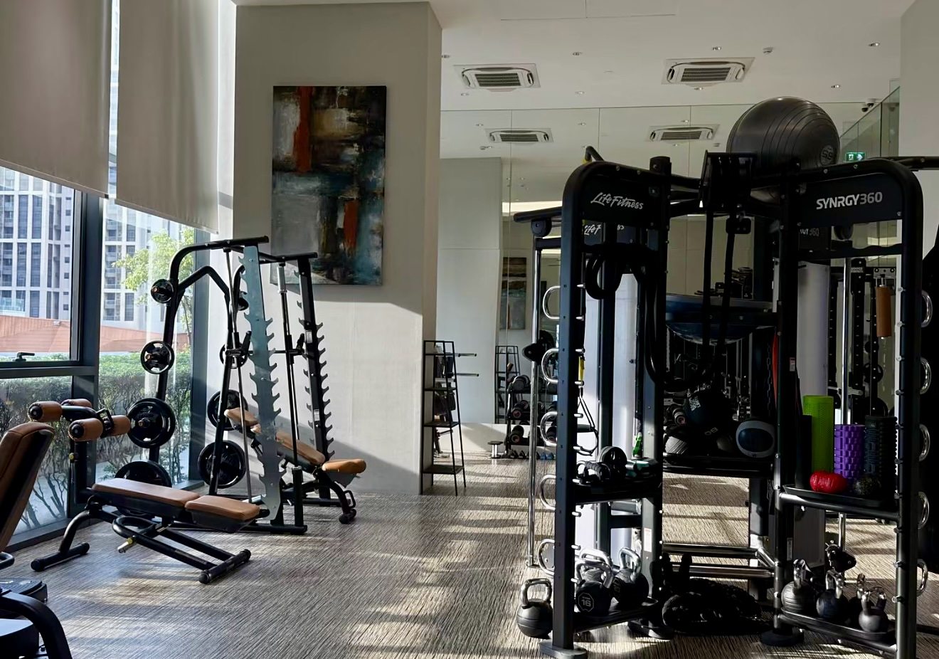 MARQUE Sukhumvit: Weight training area