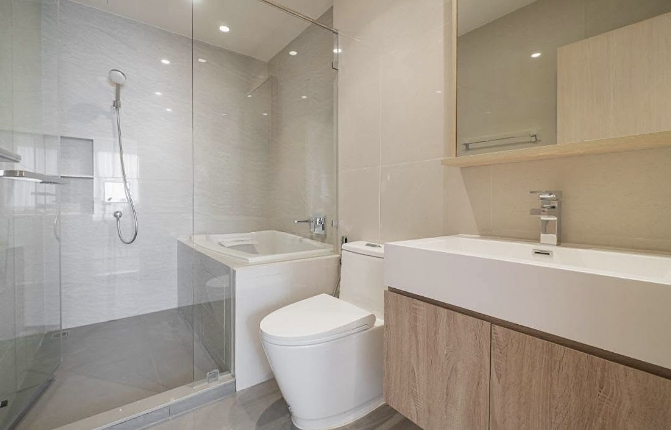 MARU Ekkamai 2: Bathroom