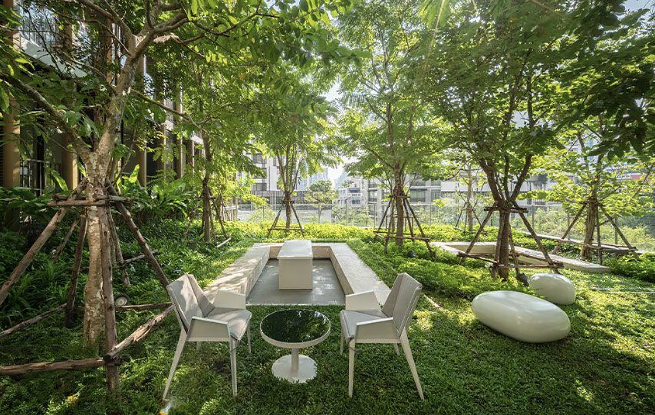 Noble Around 33: Garden seating