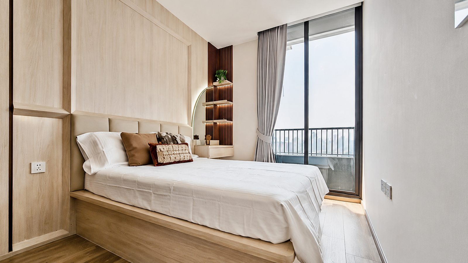 Noble Form Thonglor: Second bedroom