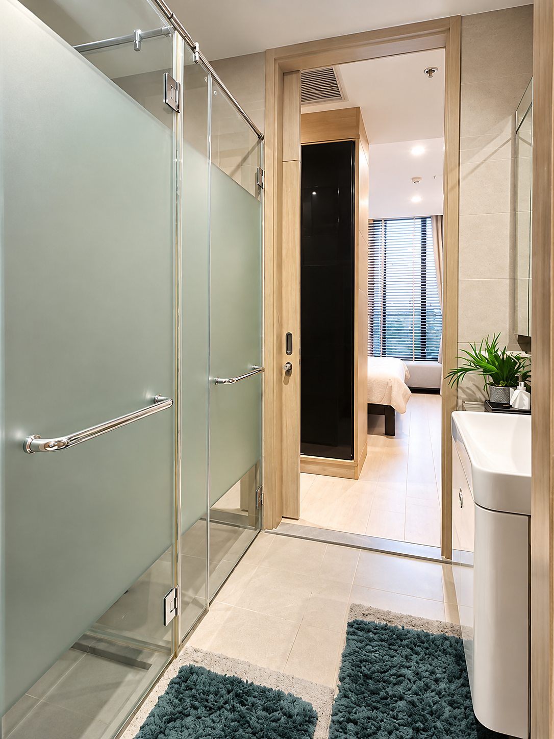 Noble Ploenchit: Bathroom