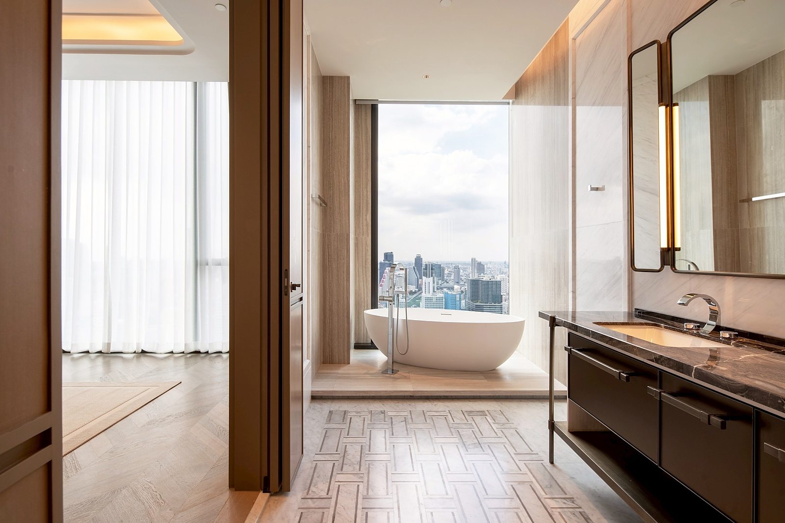 ONE89 Wireless (One Bangkok): Bathroom with city view