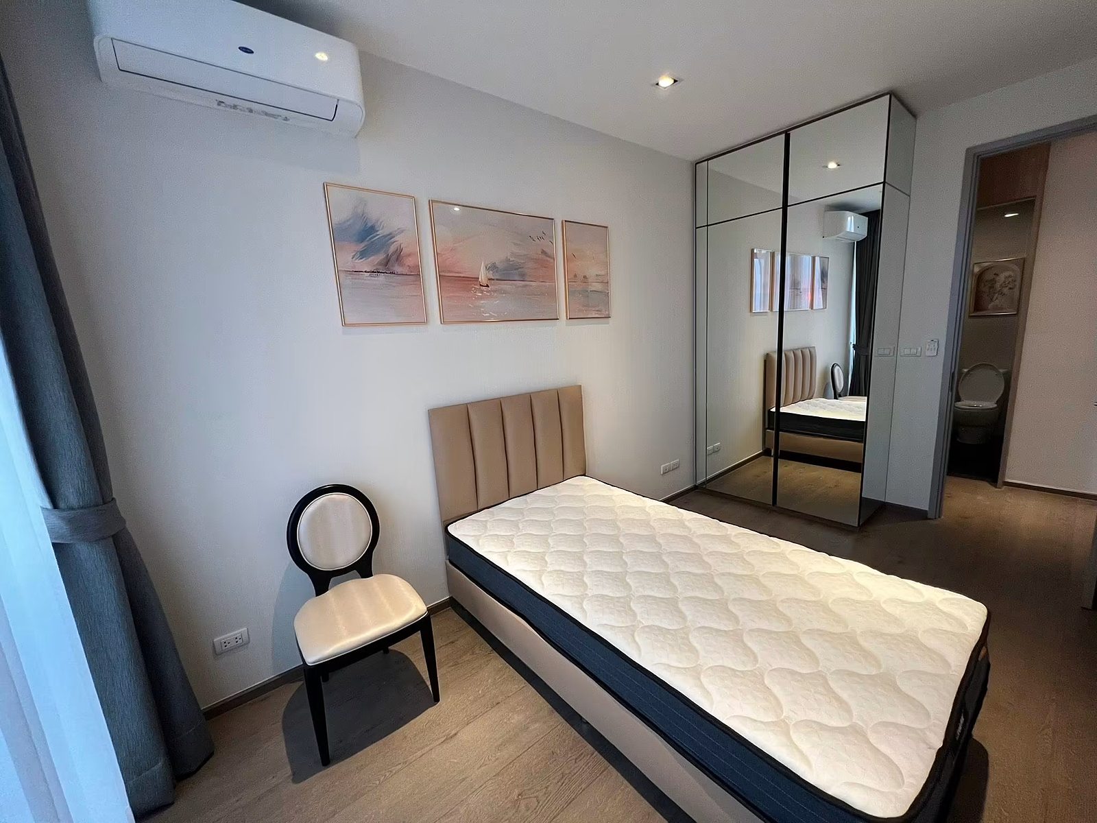 Park Origin Phrom Phong: Second bedroom