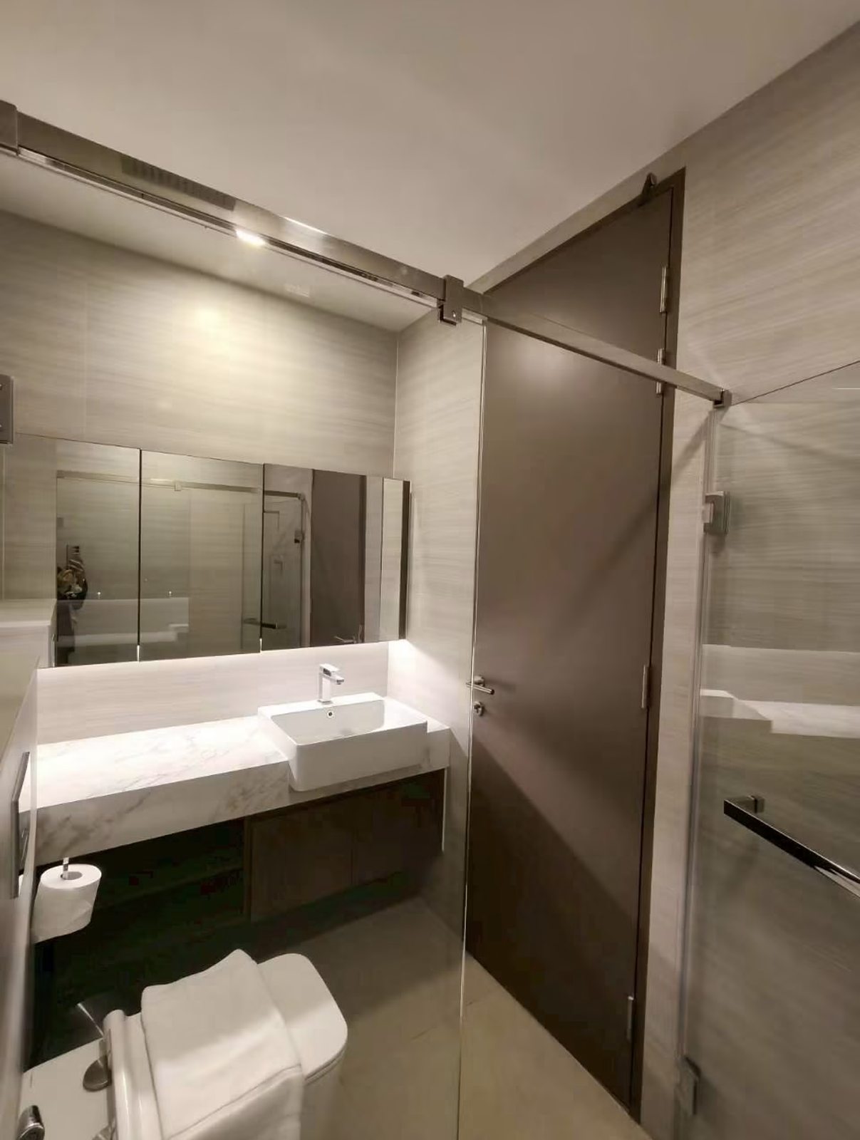 Park Origin Thonglor: Bathroom