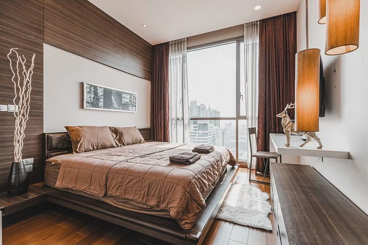 Quattro by Sansiri: Bedroom