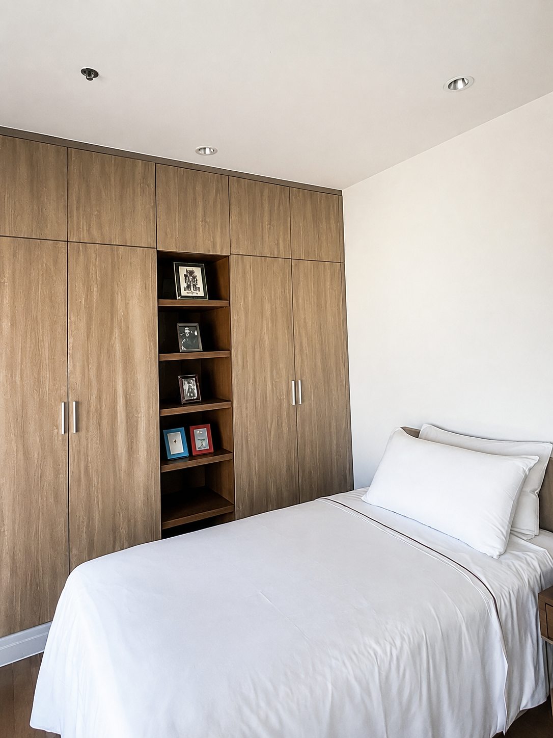 Royal Residence Park: Second bedroom