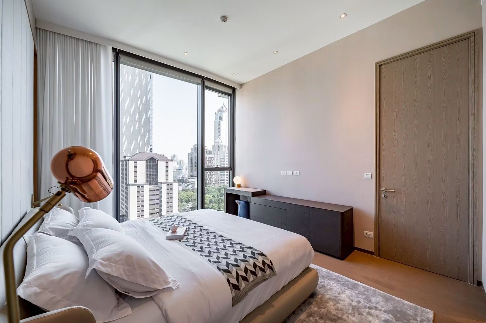 SCOPE Langsuan: Bedroom