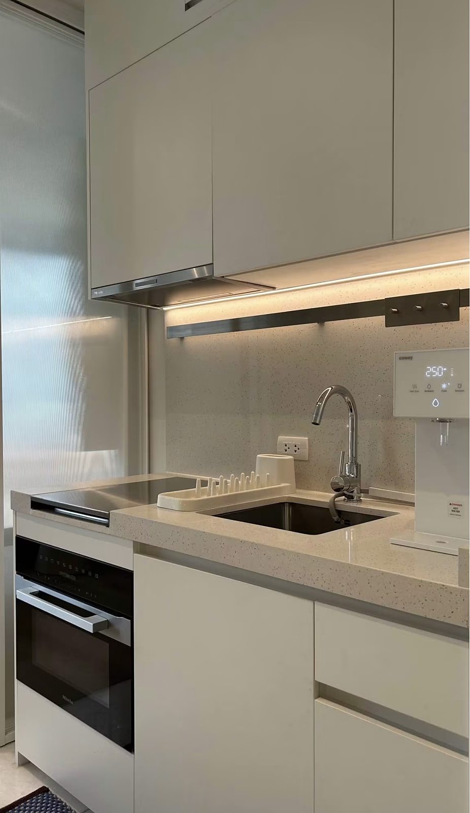 SCOPE Promsri: Kitchen