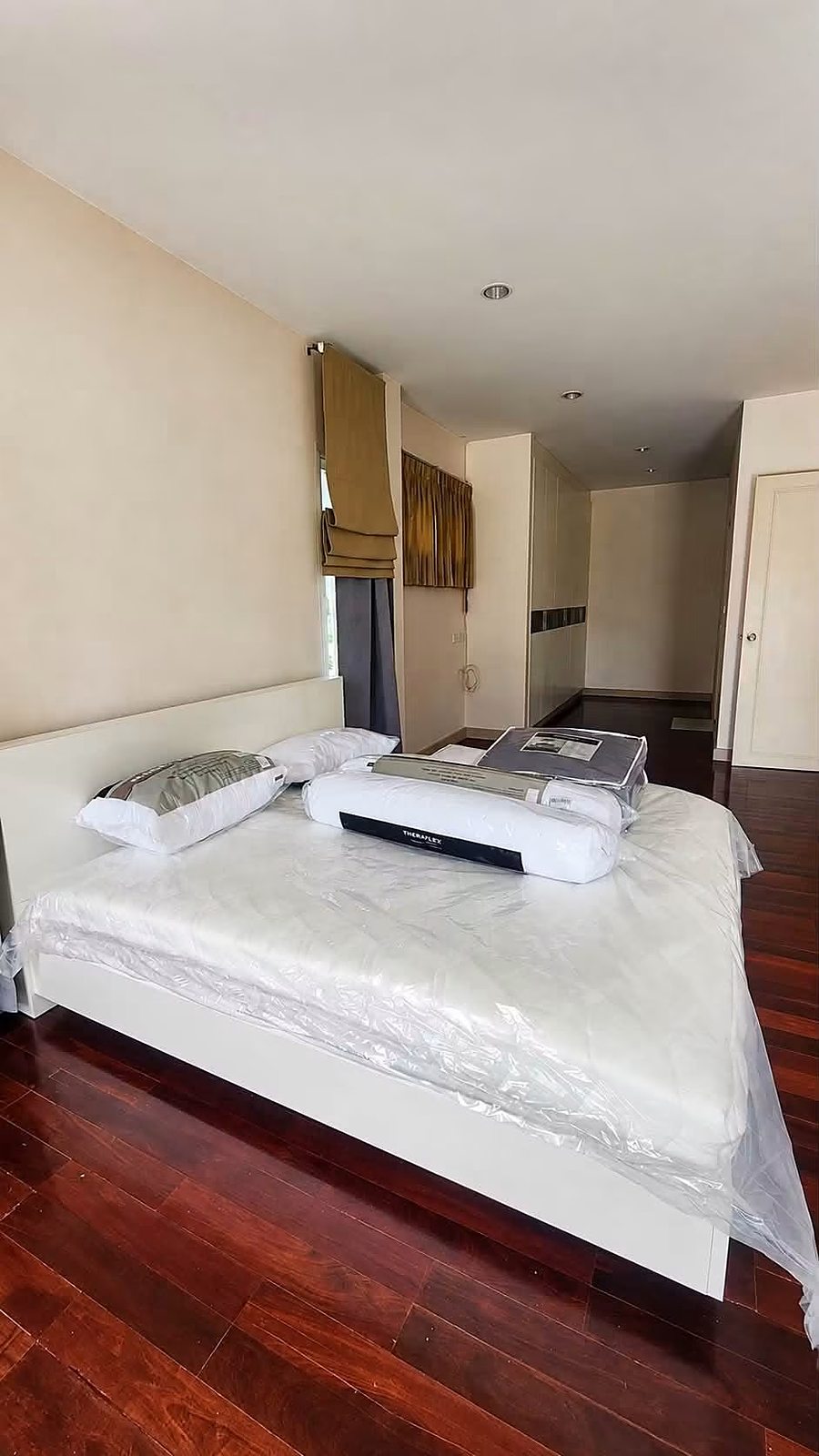 Single House Sukhumvit 49/14: Bedroom