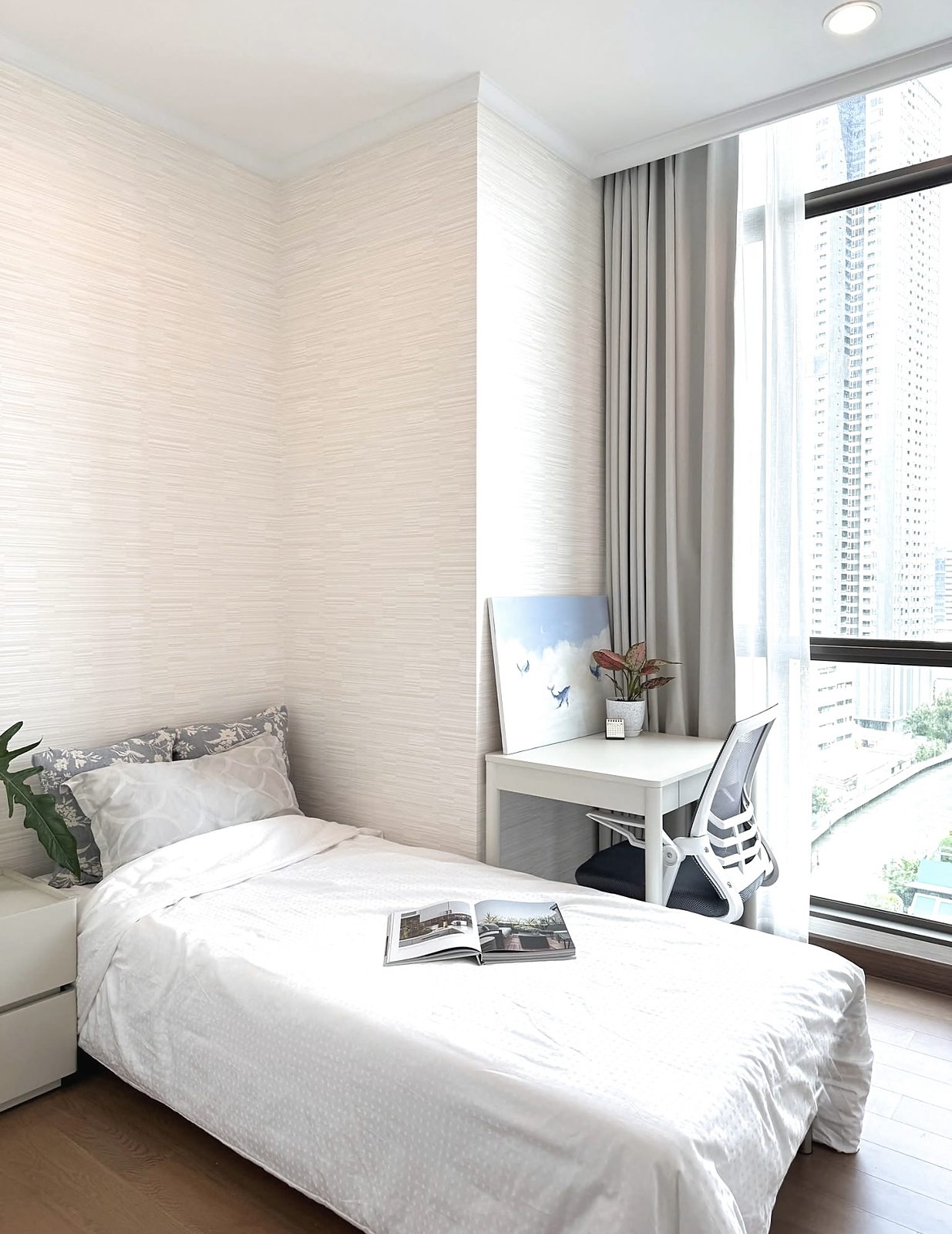 Supalai Oriental Sukhumvit 39: Second bedroom