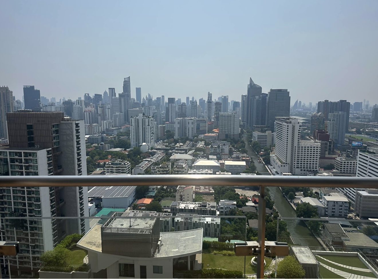 Supalai Oriental Sukhumvit 39: City view