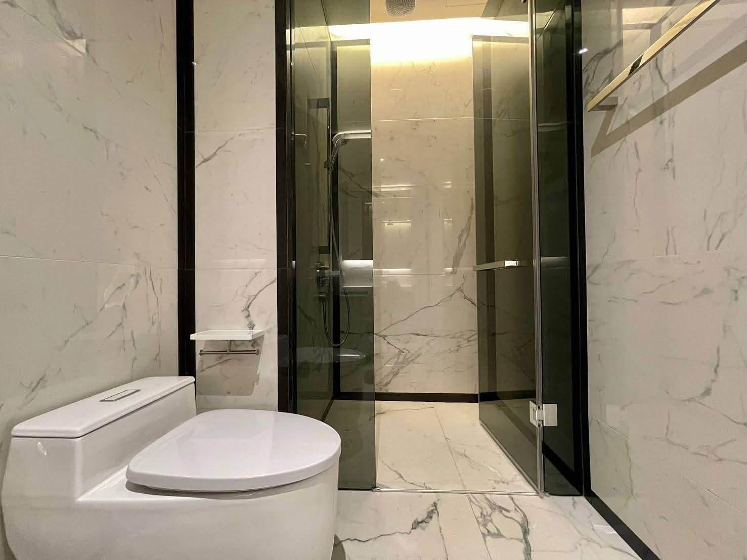 The Bangkok Thonglor: Bathroom