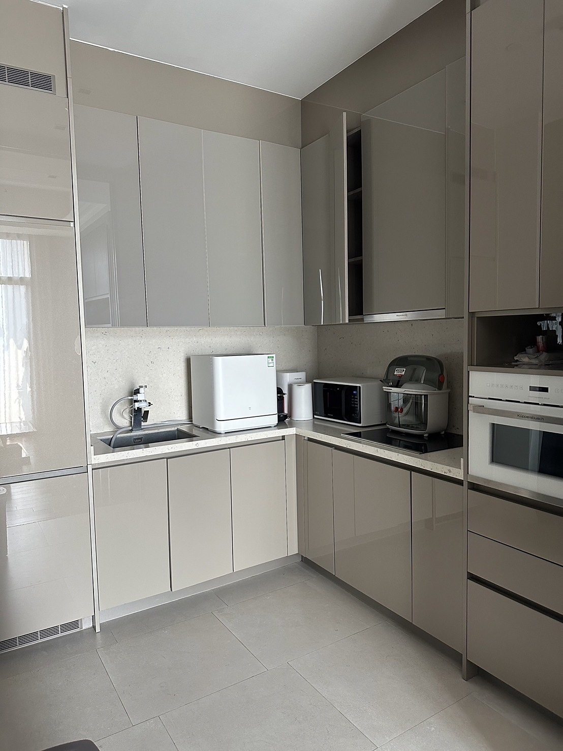 The Diplomat 39: Kitchen