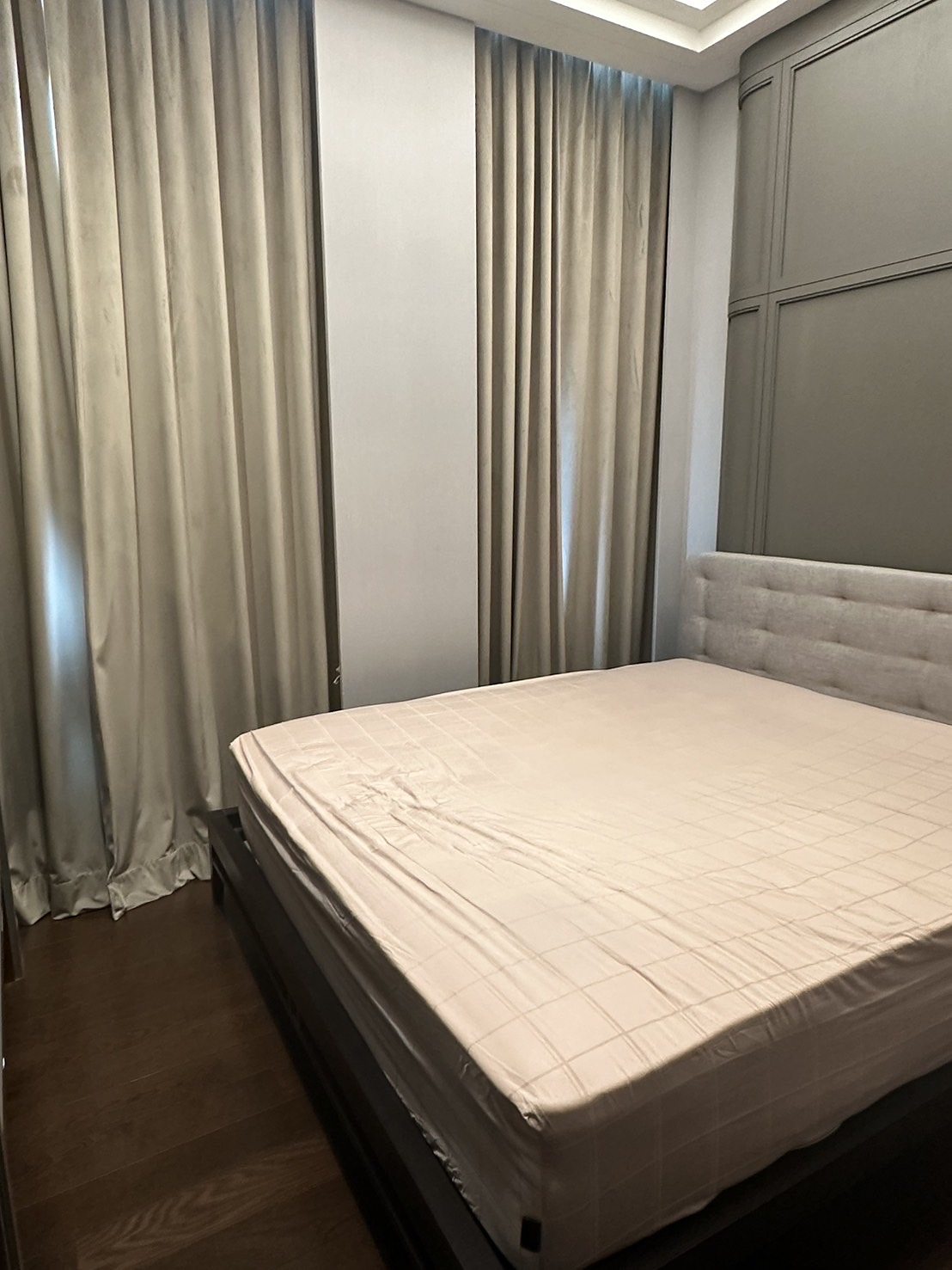 The Diplomat 39: Bedroom