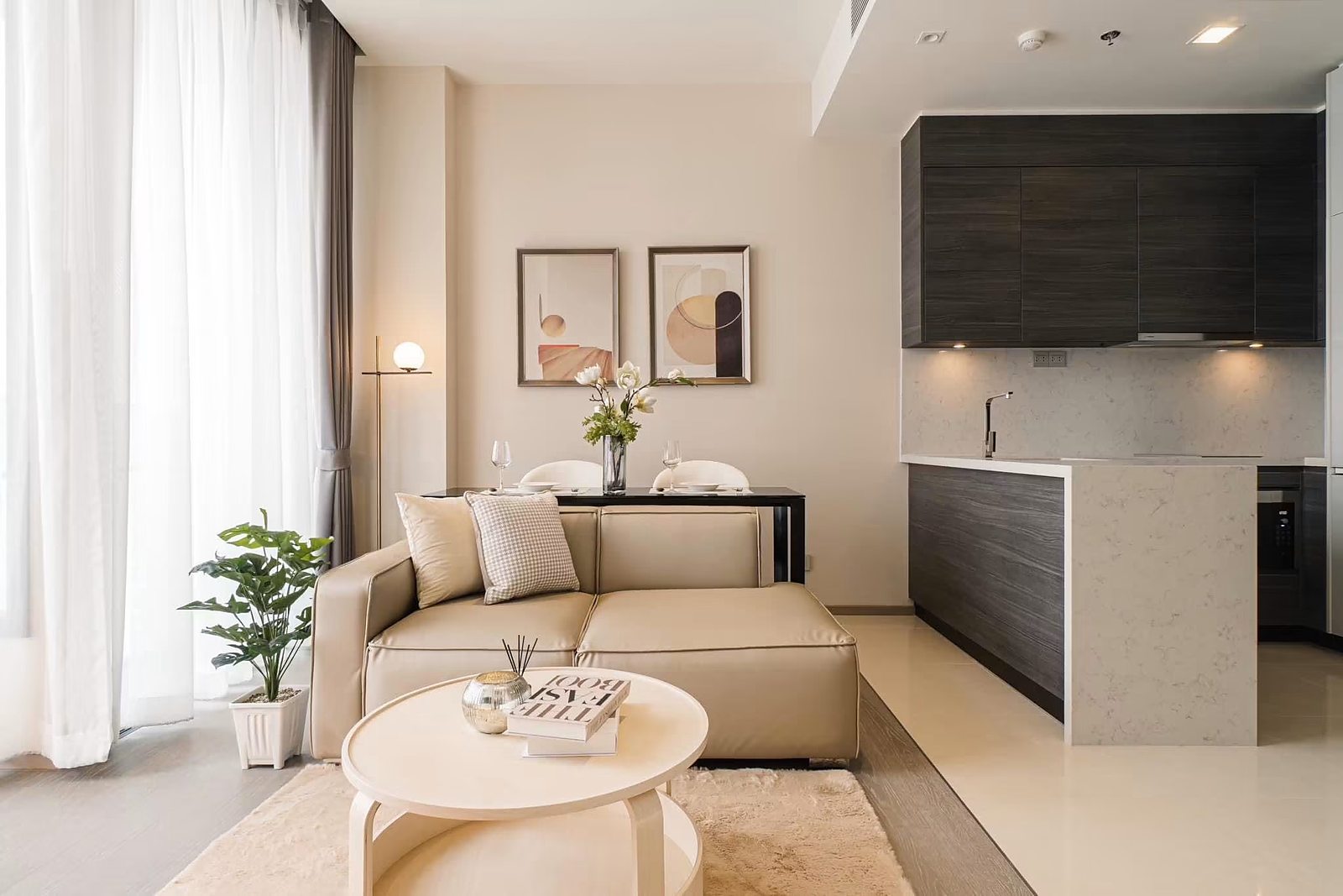 The Esse Asoke: Living room and kitchen