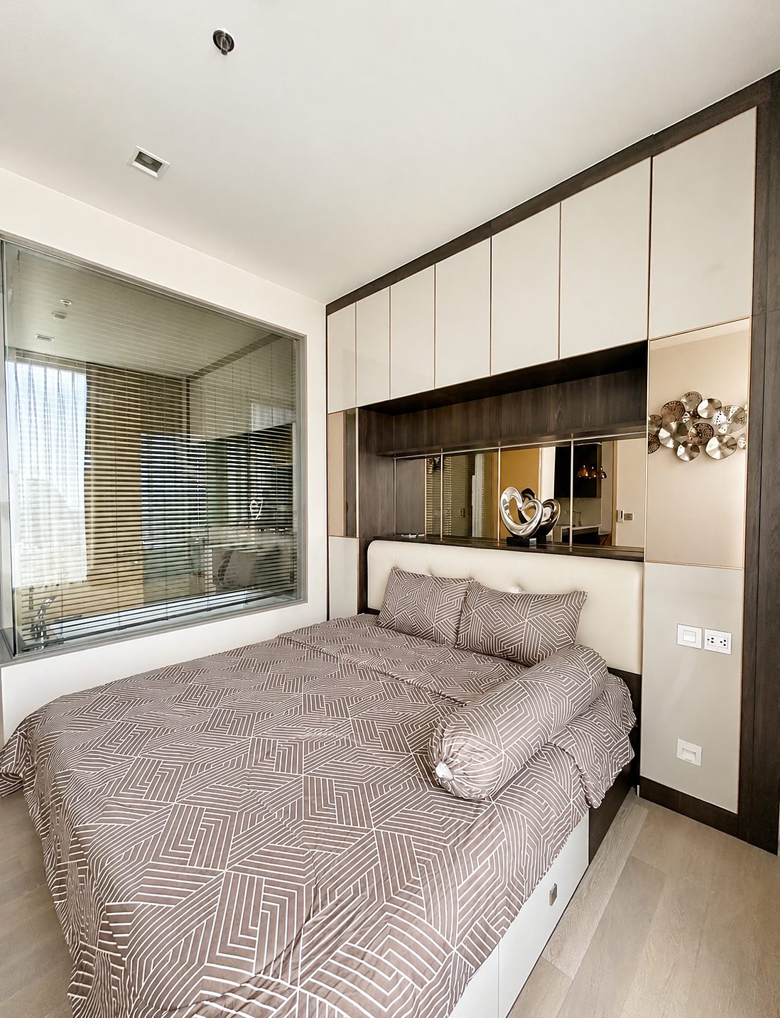 The Esse Asoke: Bedroom