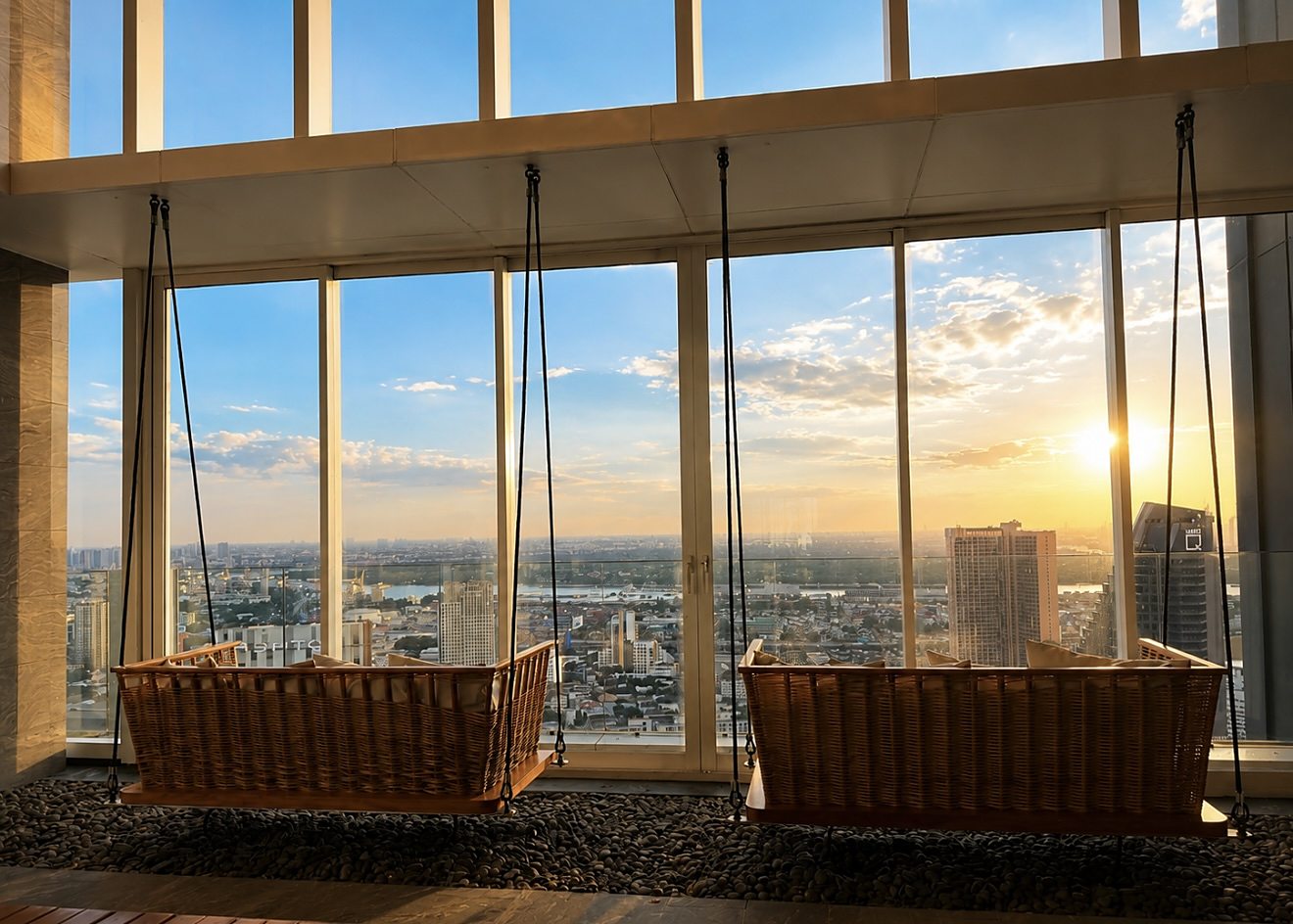 The Esse Sukhumvit 36: Sky lounge view
