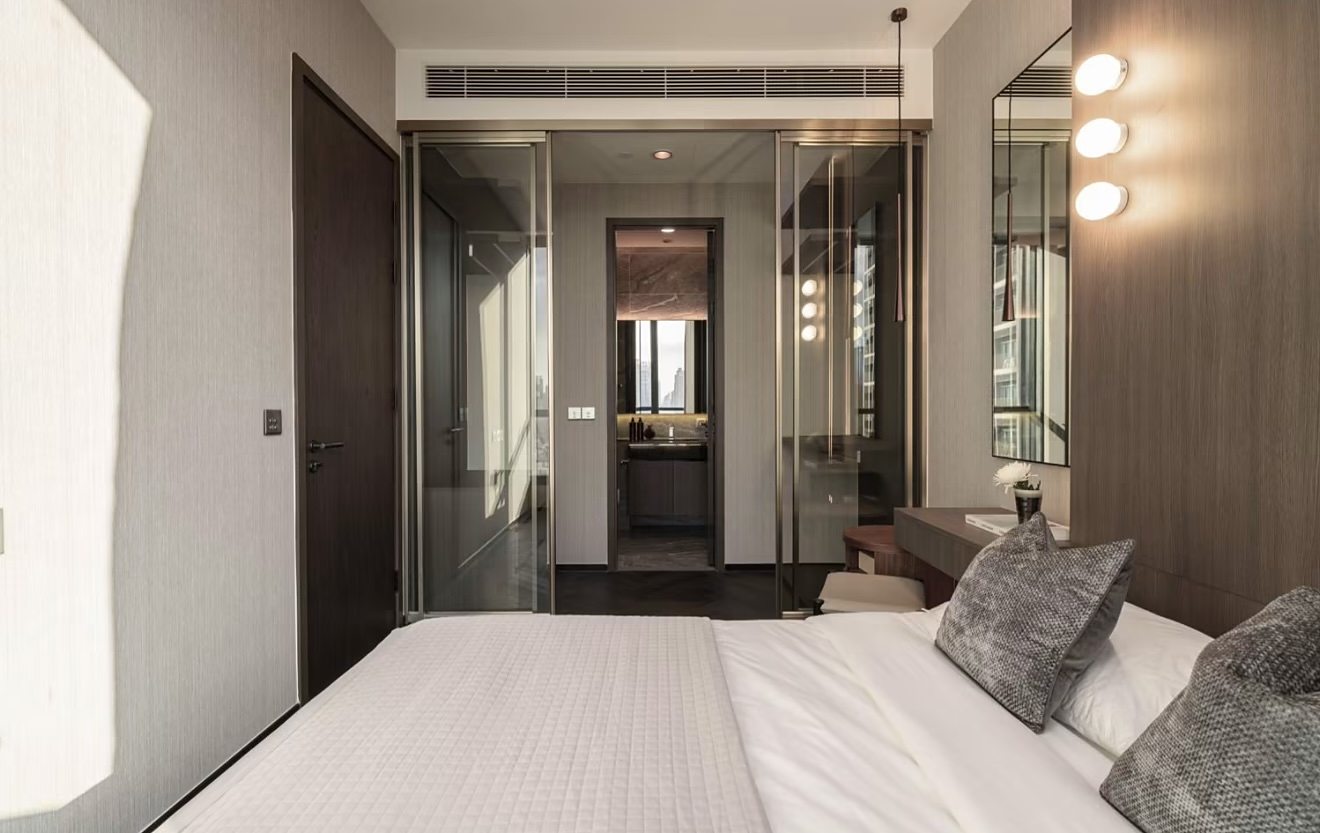 The Esse Sukhumvit 36: Bedroom [show unit]