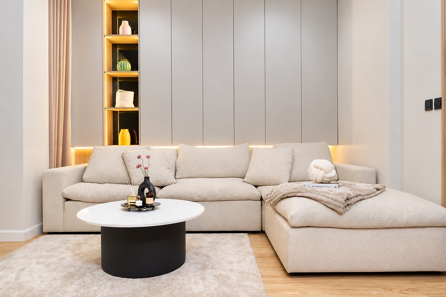 The Gentry Sukhumvit 101: Living room