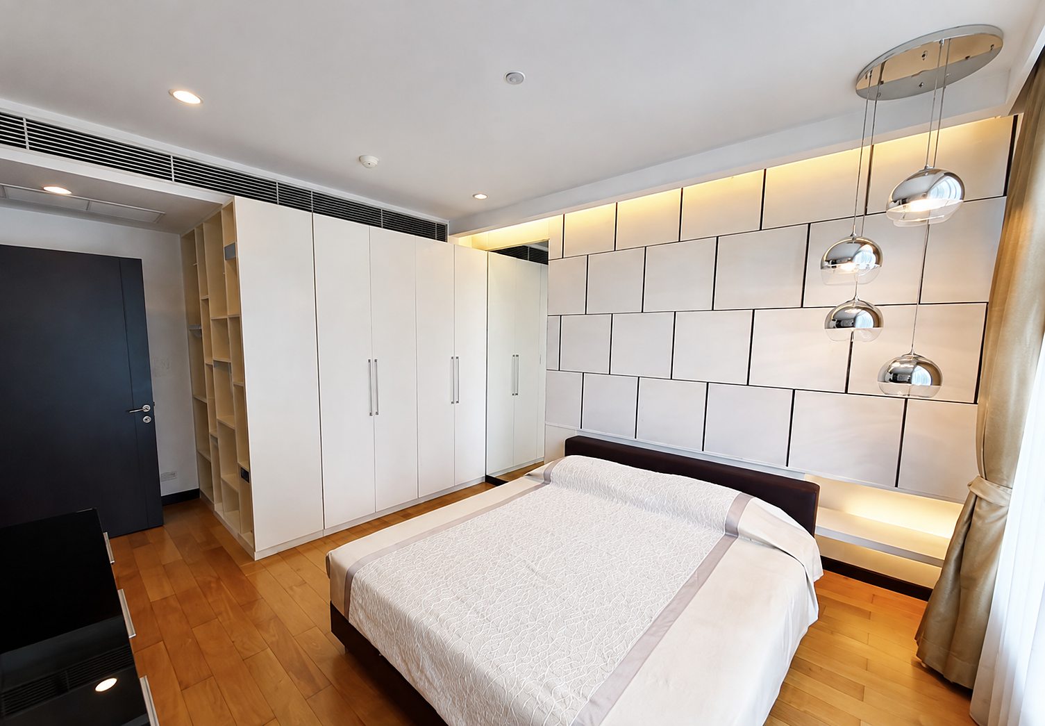 The Park Chidlom: Second bedroom