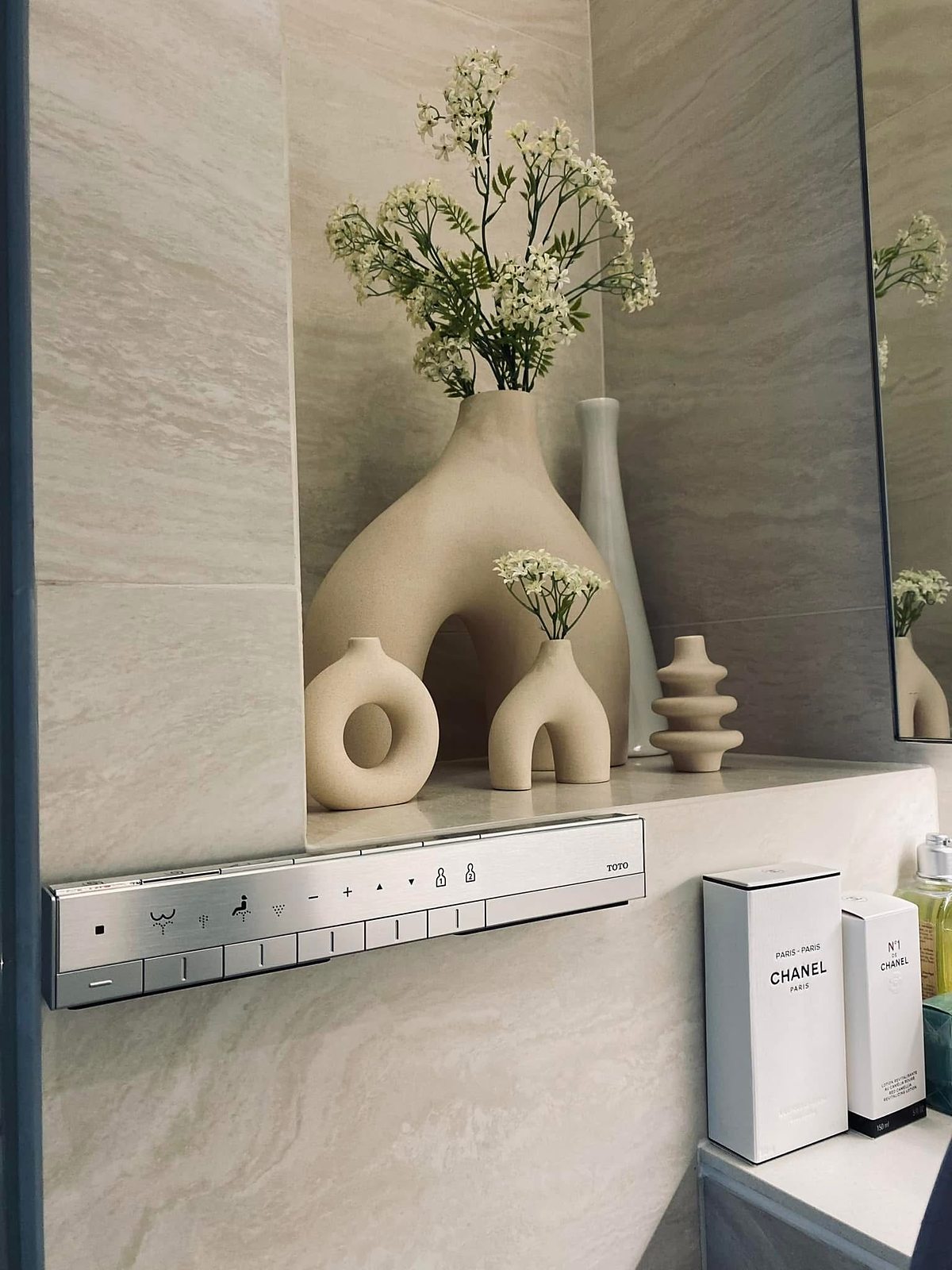 The Strand Thonglor: Bathroom detail