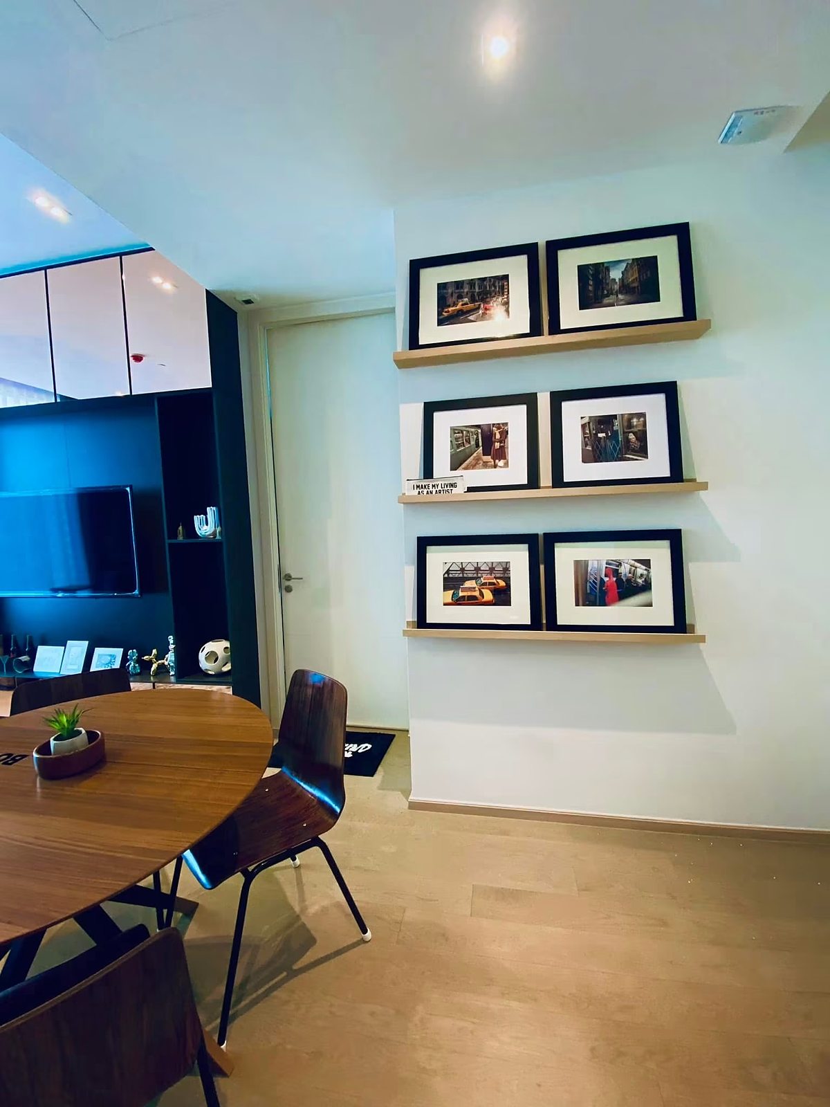 The Strand Thonglor: Dining corner